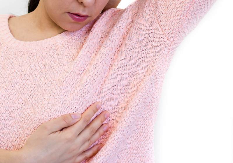 Why do I get rashes under breasts? Treatments and remedies of under boob rashes